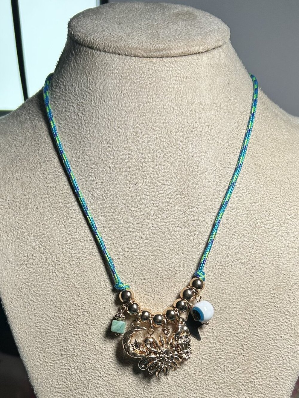 NWT Universal Thread Gold Celestial Charm Evil Eye Cord Necklace